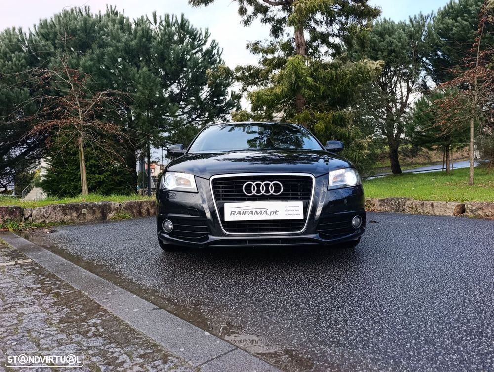 Audi A3 Sportback 1.6 TDI S-line - 4