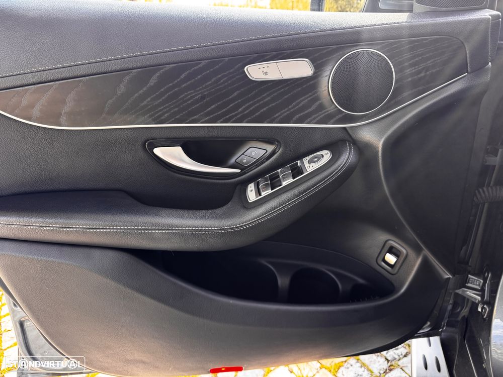 Mercedes-Benz GLC 300 - 11