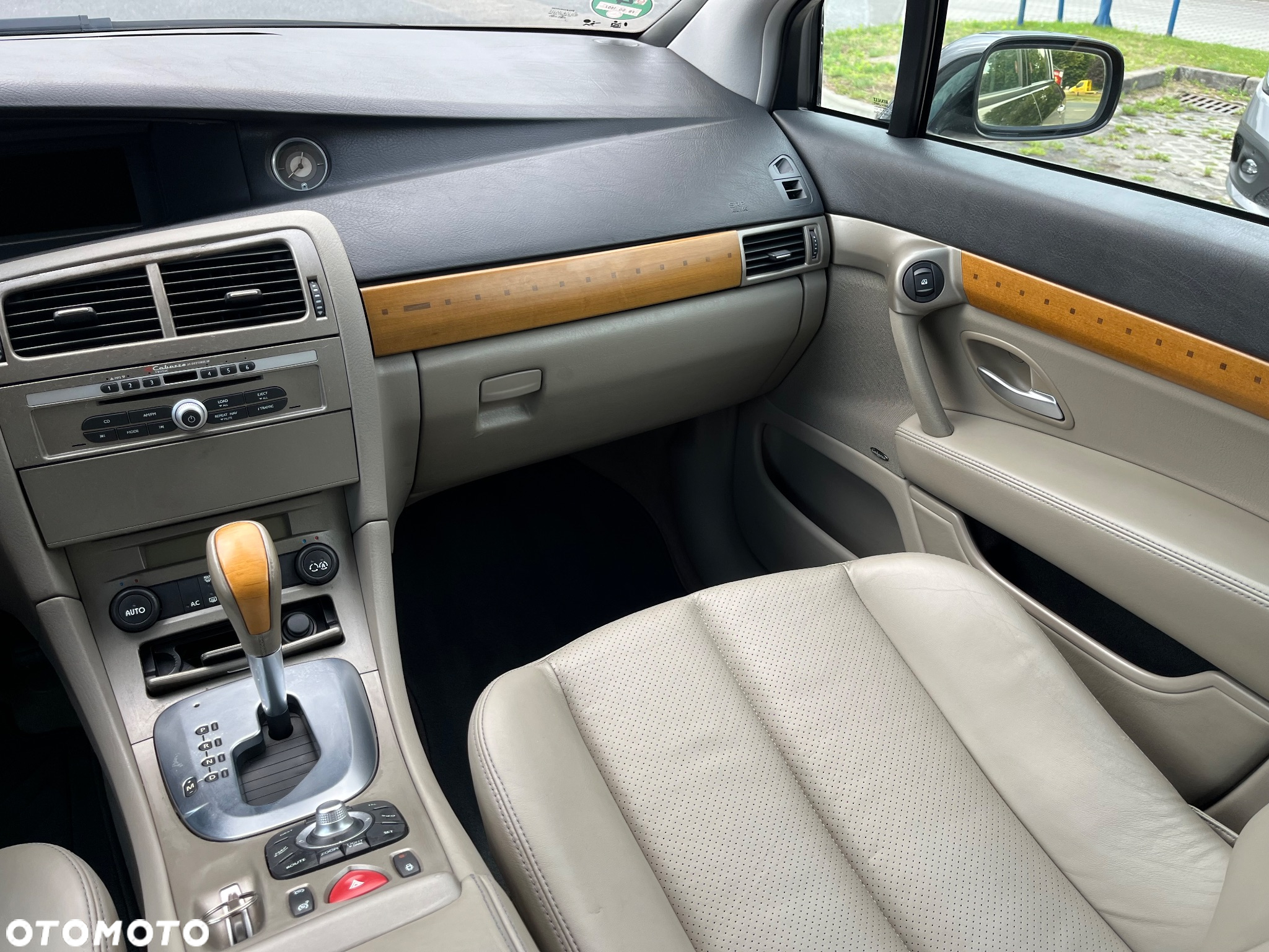Renault Vel Satis 3.5 V6 Initiale - 14