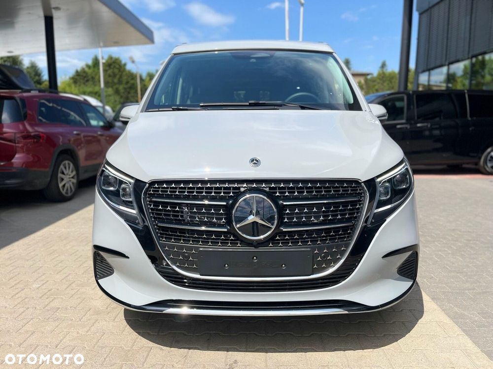 Mercedes-Benz Klasa V - 4