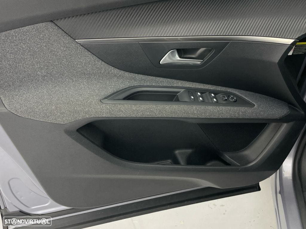 Peugeot 3008 1.5 BlueHDi Active - 18