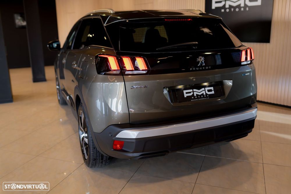 Peugeot 3008 1.6 Hybrid Allure e-EAT8 - 24