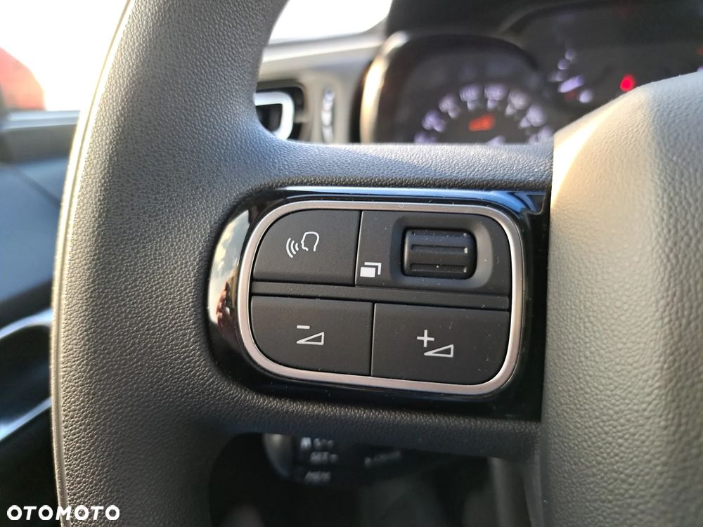 Citroën C3 1.2 PureTech Shine - 18