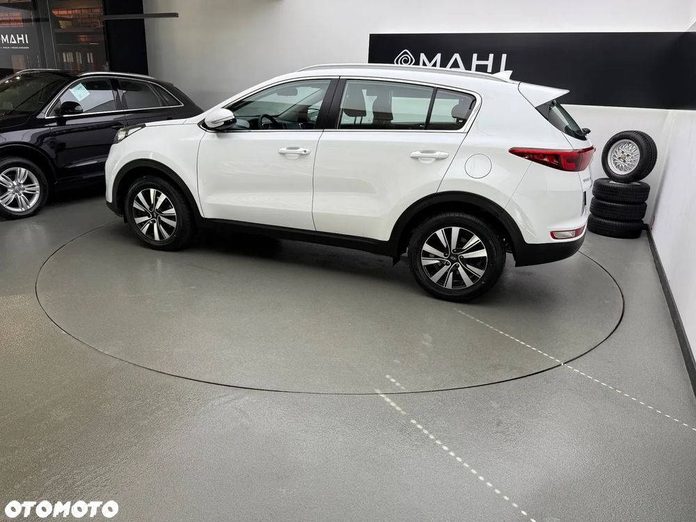 Kia Sportage 1.6 GDI 2WD SPIRIT - 8