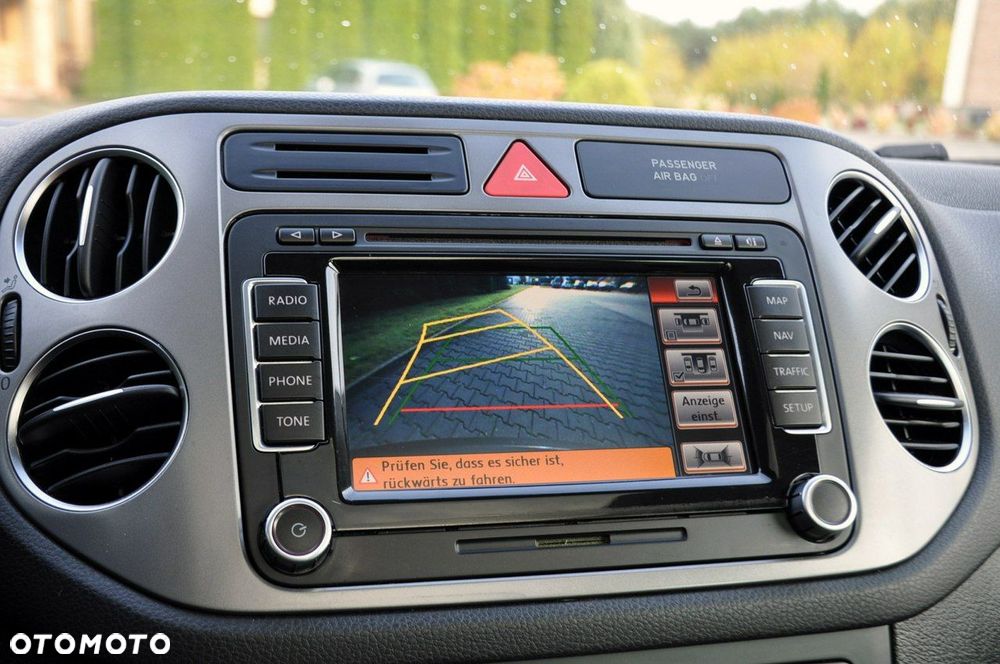 Volkswagen Tiguan - 32