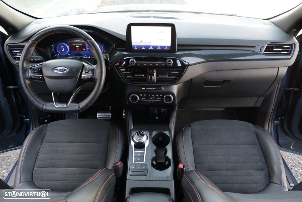 Ford Kuga 2.5 PHEV ST-Line X - 32