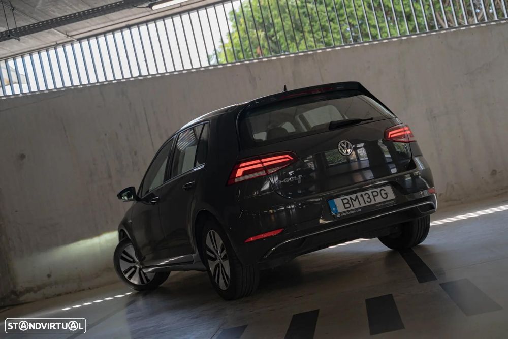 VW e-Golf AC/DC - 4