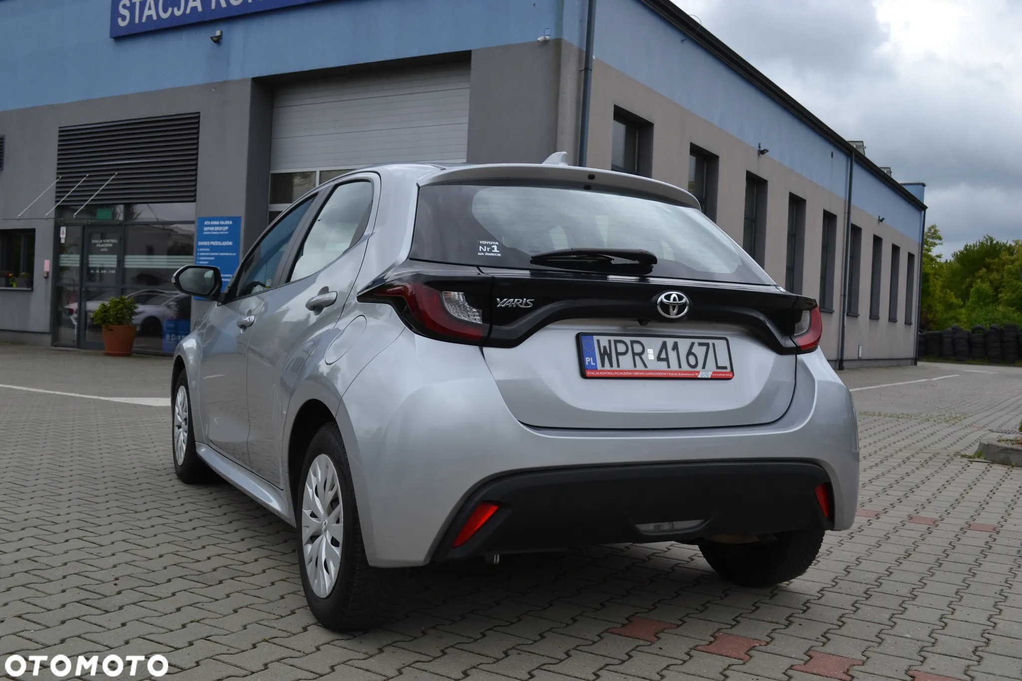 Toyota Yaris - 6