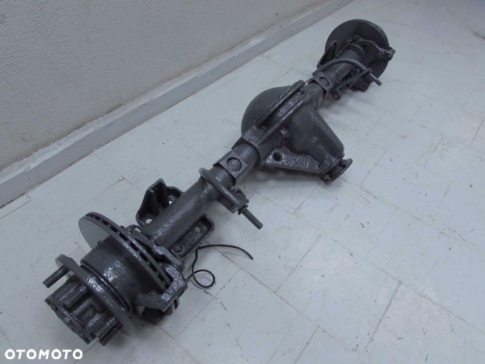 IVECO DAILY IV 35C 50C BLIZNIAK 11-19 MOST NAPEDOWY TYL DYFER ABS 9/38 9X38 - 3