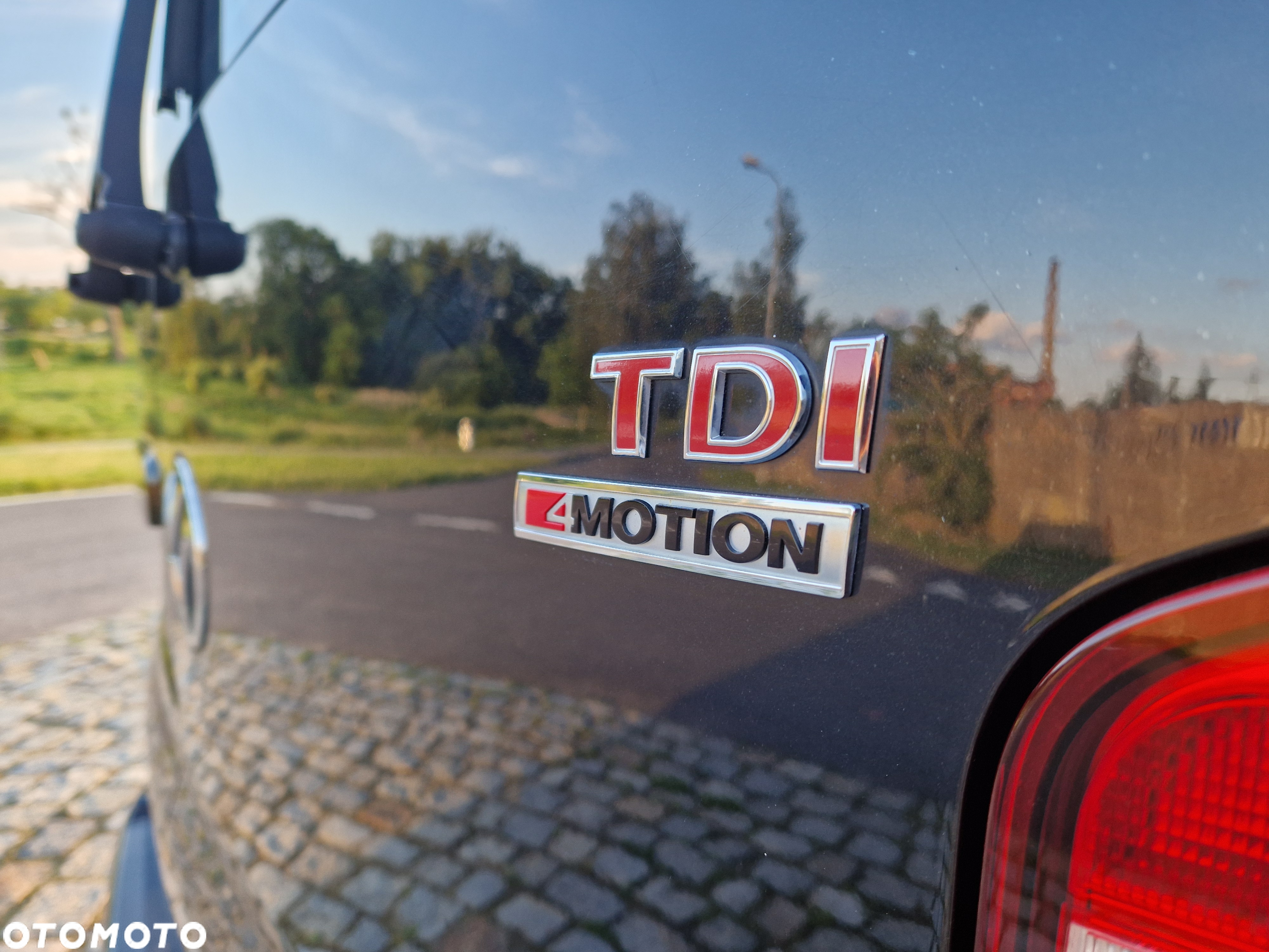 Volkswagen Caravelle 2.0 BiTDI L2 Highline 4Motion DSG - 9