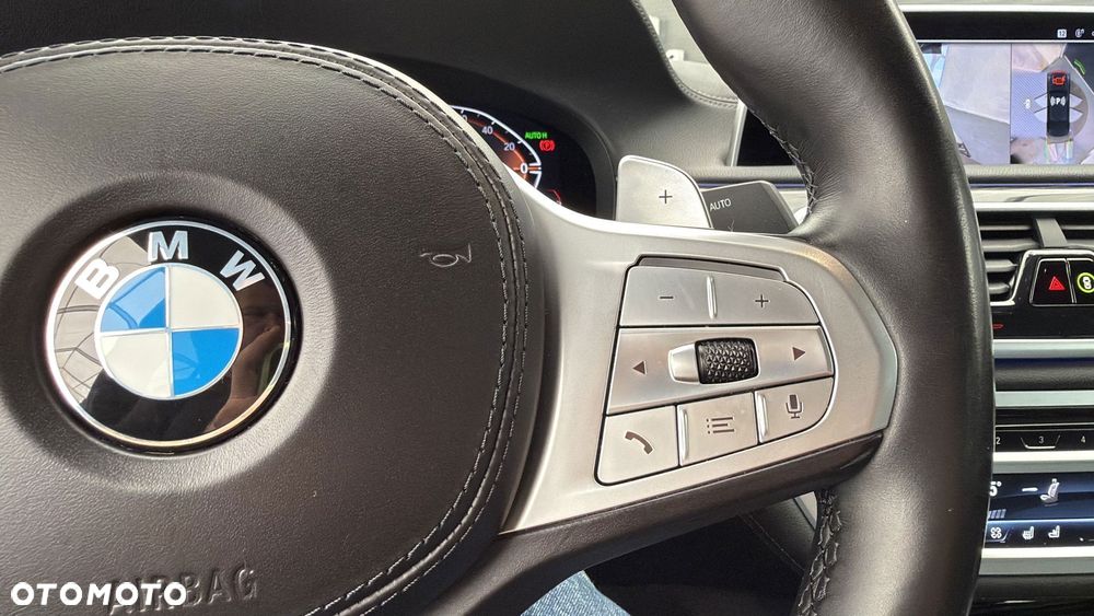 BMW Seria 7 740d xDrive mHEV sport - 23