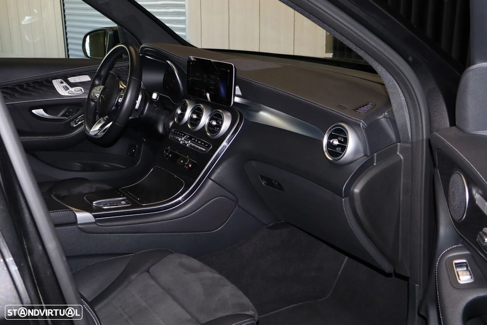 Mercedes-Benz GLC 300 de 4Matic - 31