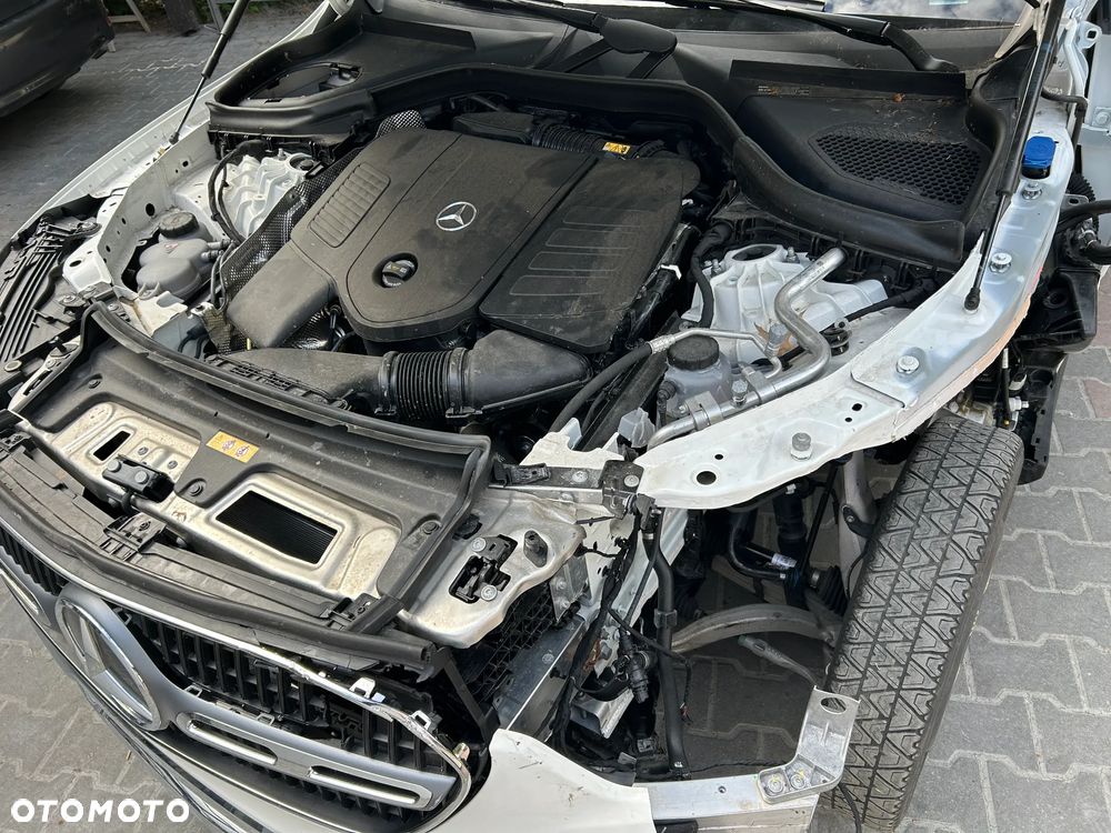 Mercedes-Benz GLC 300 4Matic 9G-TRONIC Edition Avantgarde - 10