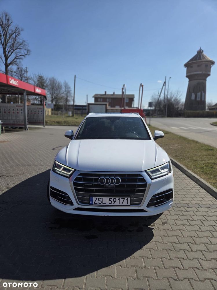 Audi Q5 2.0 TFSI Quattro Design S tronic - 1