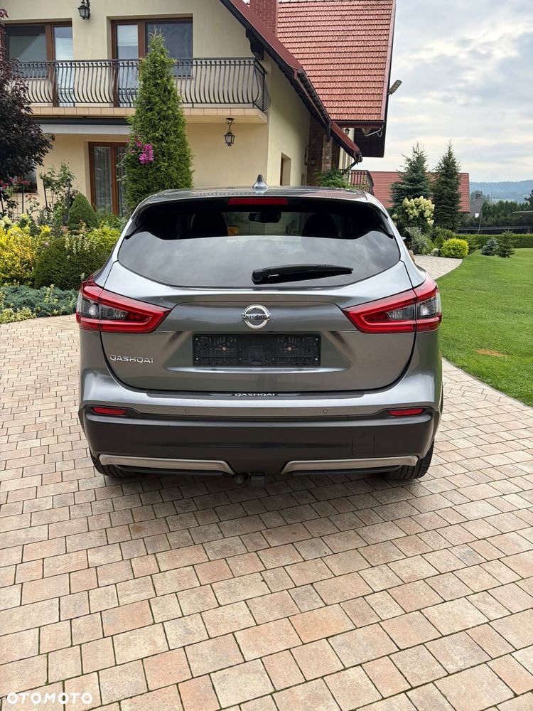 Nissan Qashqai 1.3 DIG-T N-Connecta DCT - 6