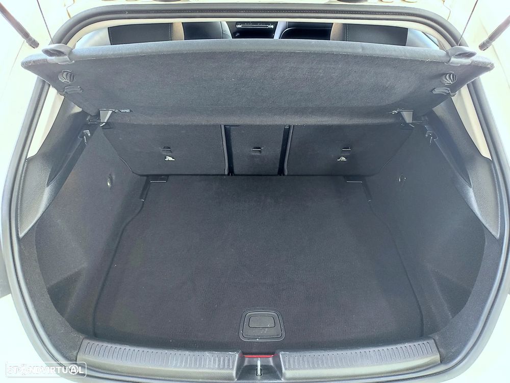 Mercedes-Benz A 200 Progressive Aut. - 9