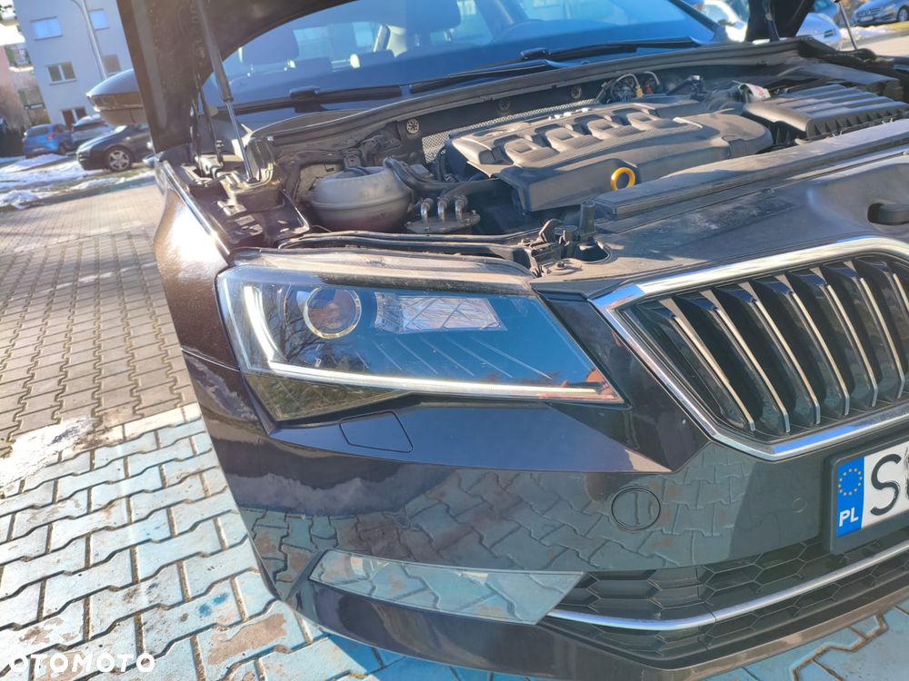 Skoda Superb 2.0 TDI Ambition DSG - 11
