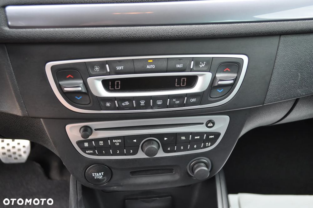 Renault Megane - 24