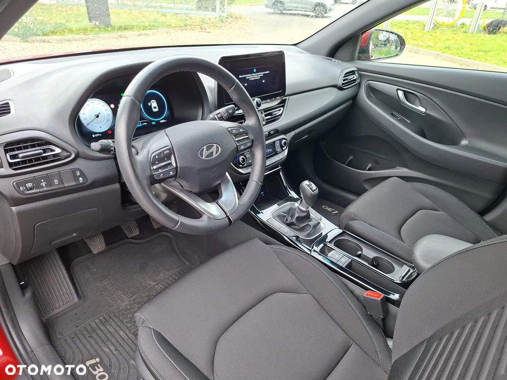 Hyundai i30 1.5 T-GDI 48V Smart - 9
