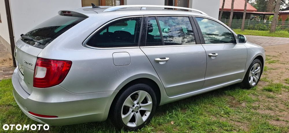 Skoda Superb 2.0 TDI Ambition - 2