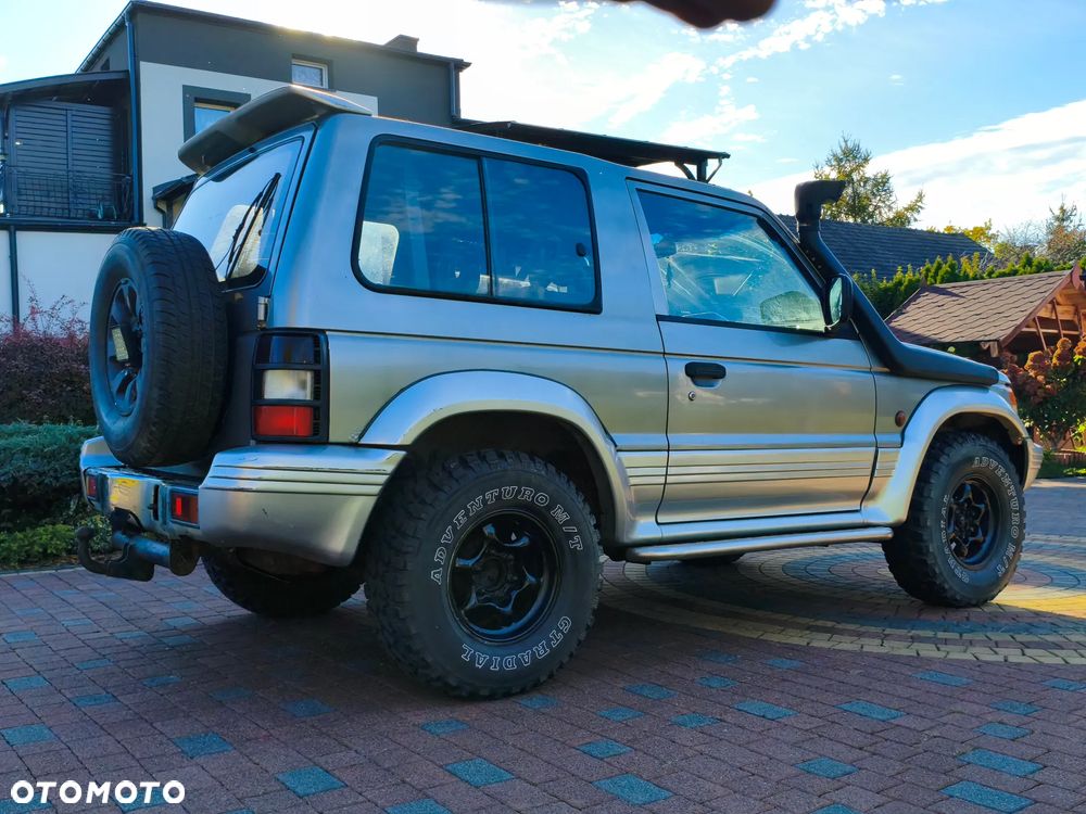 Mitsubishi Pajero 1994 photo 5