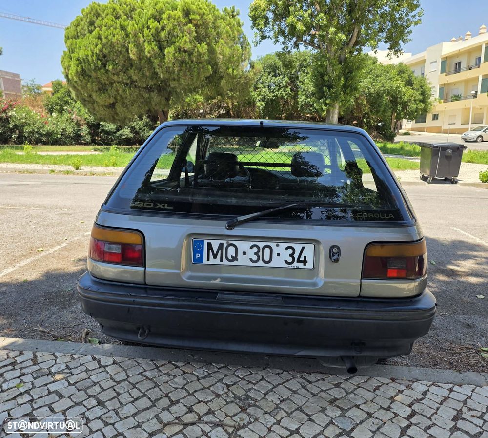 Toyota Corolla - 6