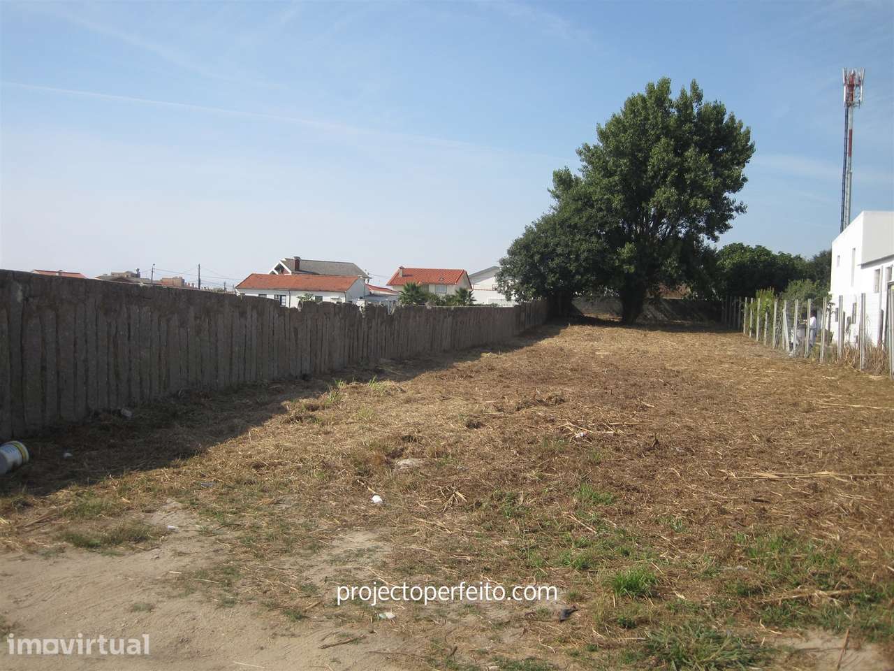 Lote de Terreno  Venda em São Félix da Marinha,Vila Nova de Gaia - Grande imagem: 2/9