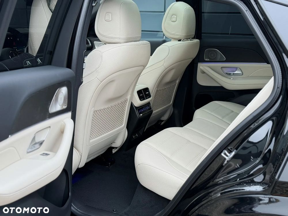 Mercedes-Benz GLE - 22