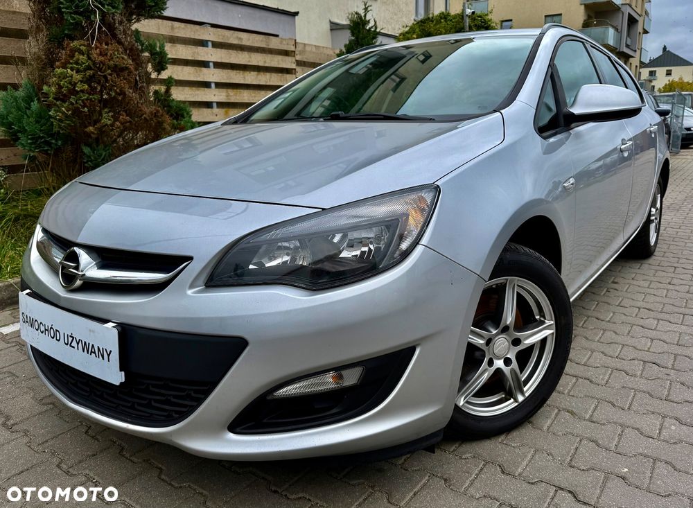 Opel Astra 1.6 D Start/Stop Sports Tourer Business - 1