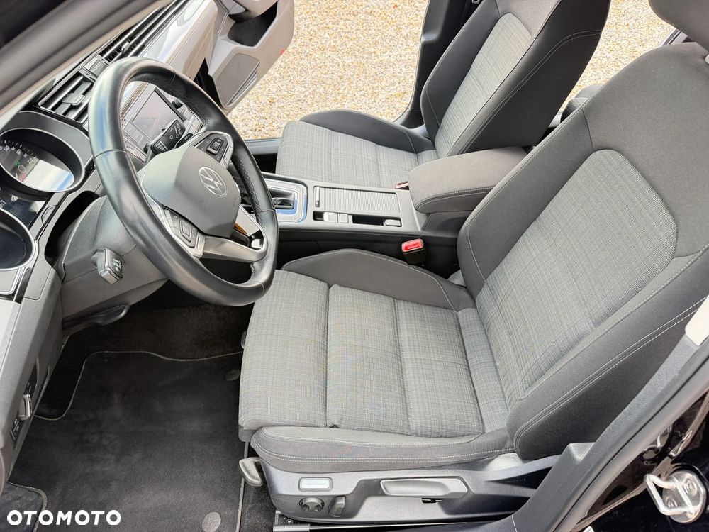 Volkswagen Passat 1.5 TSI ACT mHEV Trend DSG - 8