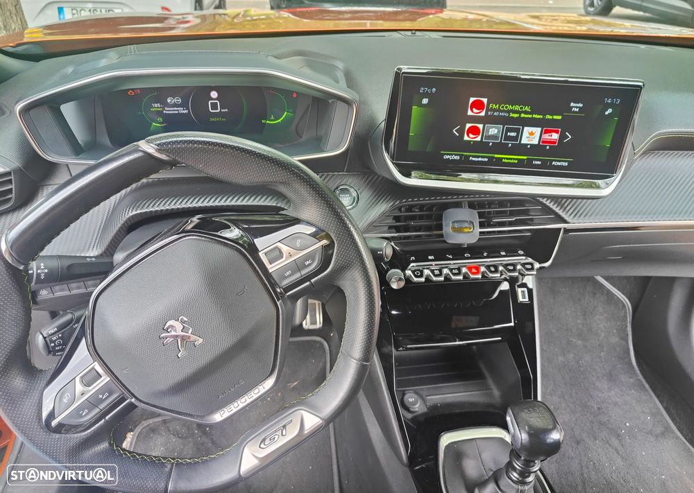 Peugeot 2008 1.2 PureTech GT - 8