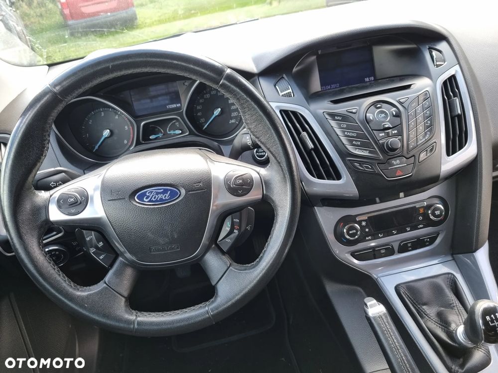 Ford Focus Turnier 2.0 TDCi DPF Titanium - 16