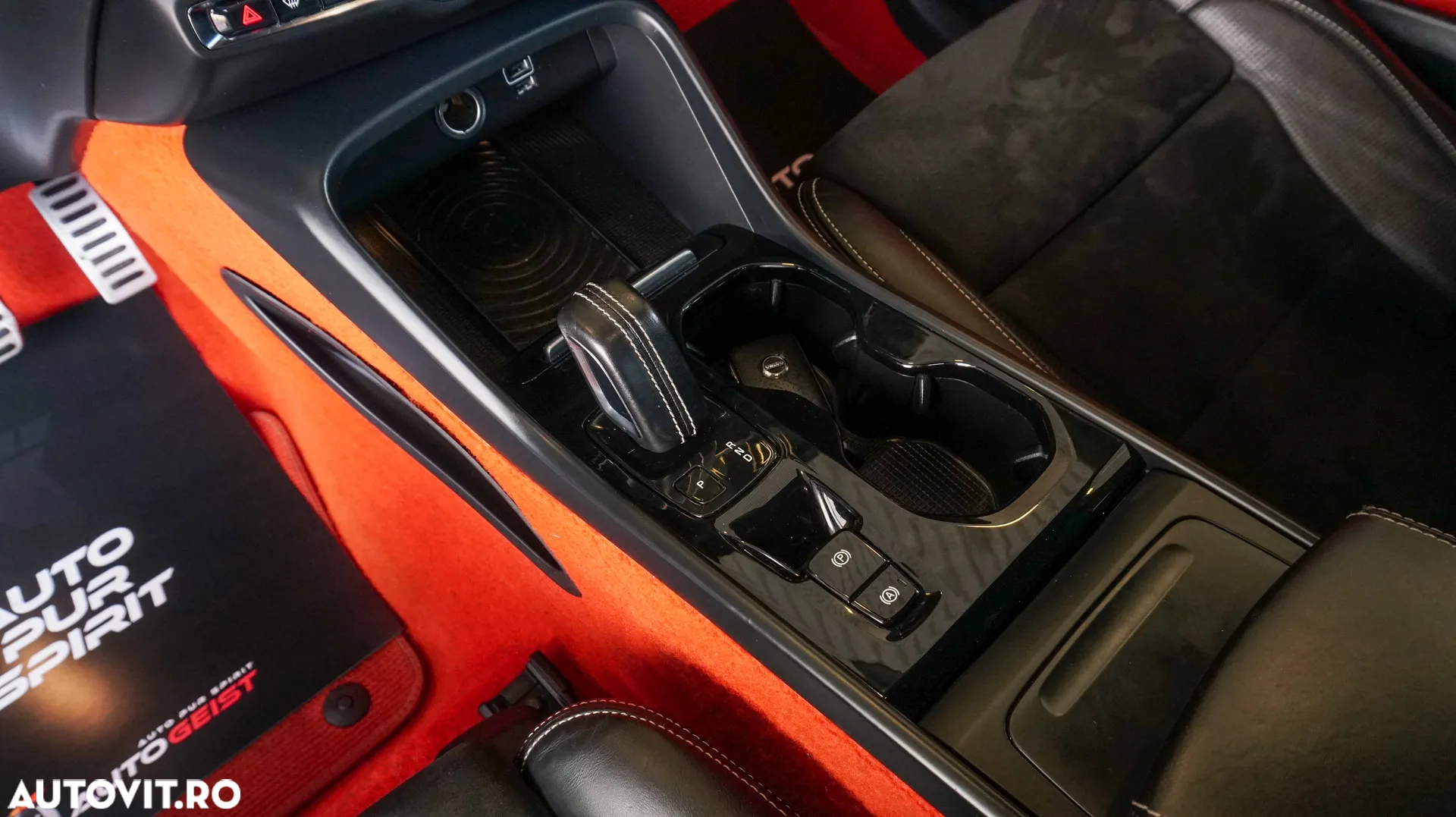 Volvo XC 40 T5 AWD Geartronic R-Design - 15