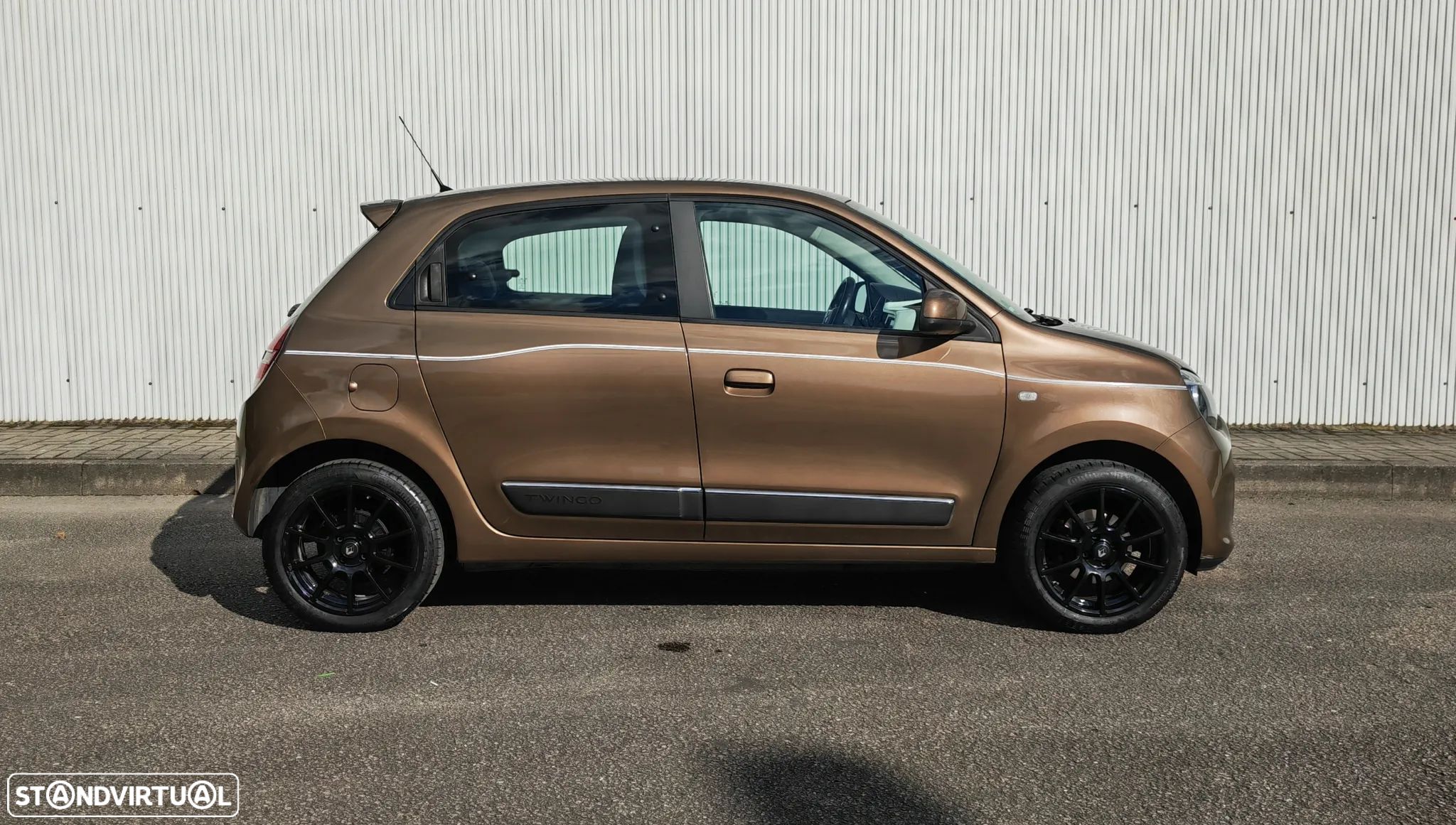 Renault Twingo 0.9 TCe Exclusive - 1