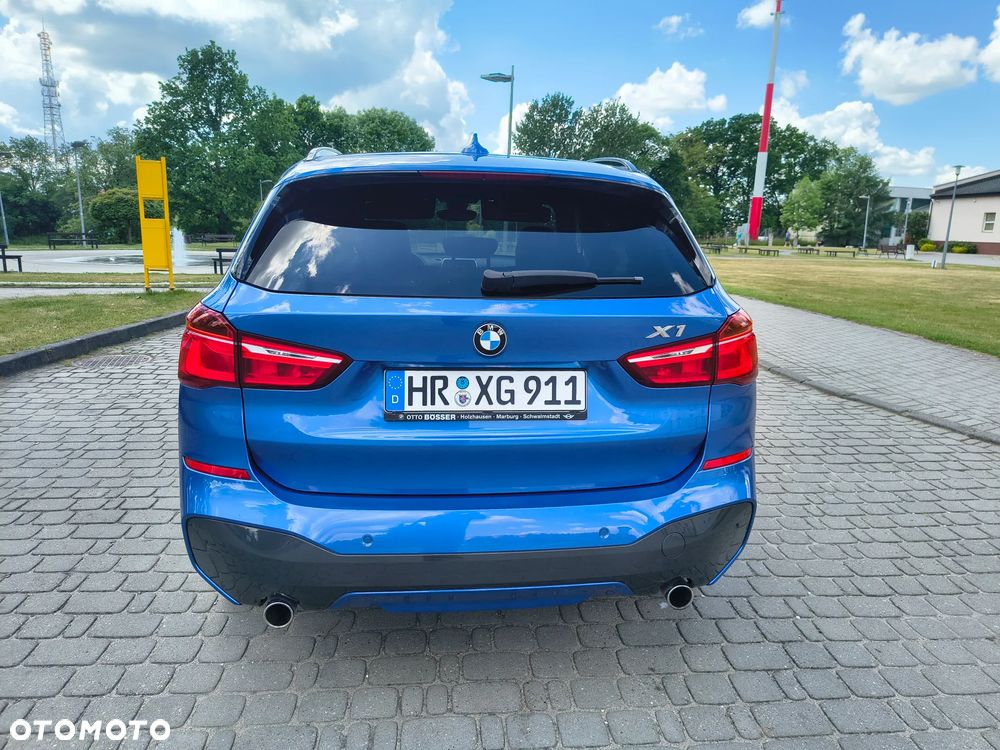 BMW X1 - 11