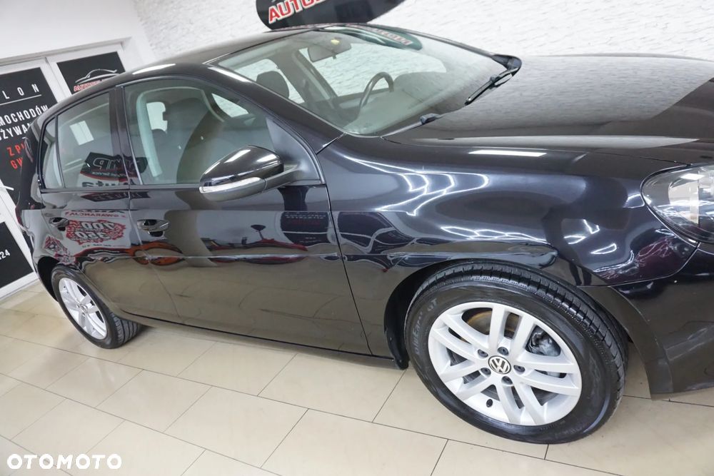 Volkswagen Golf 2.0 TDI DPF Highline - 12