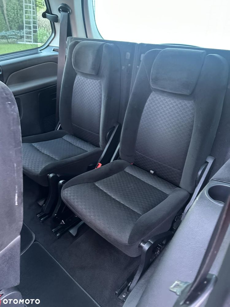 Ford Galaxy 2.0 Viva Titanium - 27