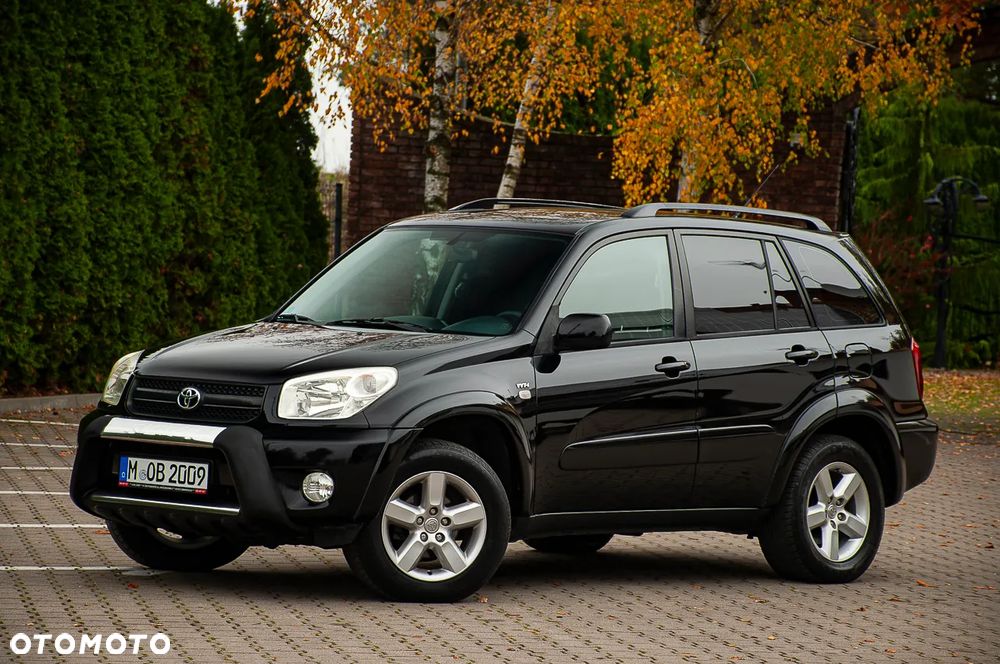 Toyota RAV4 2.0 VVT-i 4x4 - 24