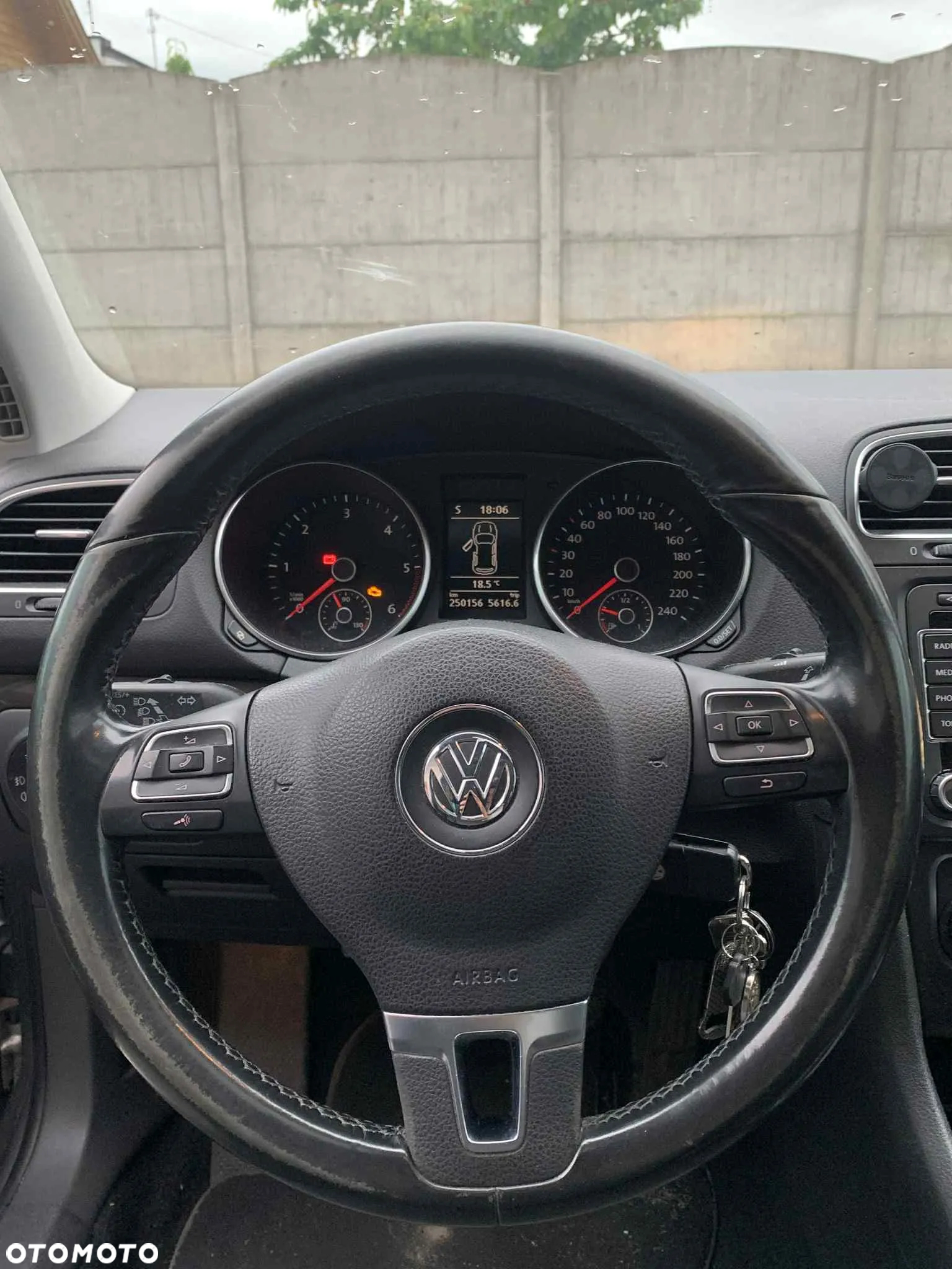 Volkswagen Golf VI 2.0 TDI Highline - 7