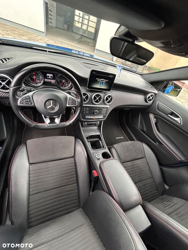 Mercedes-Benz Klasa A 200 d 4-Matic AMG Line - 7