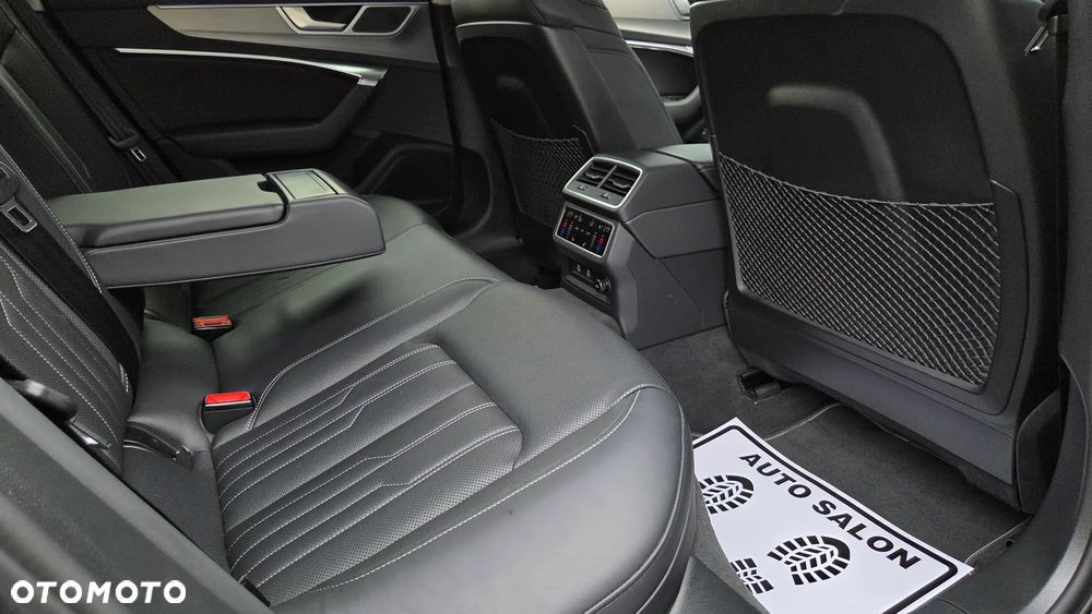 Audi A6 Avant 55 TFSI e quattro S tronic S line - 16