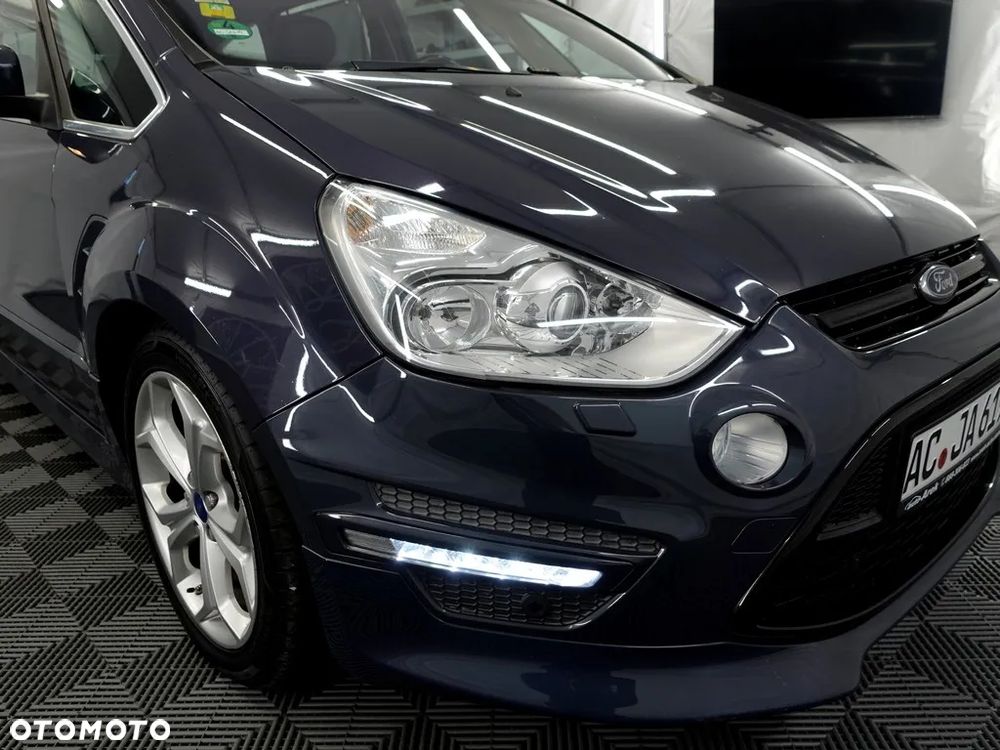 Ford S-Max 2.0 TDCi DPF Titanium