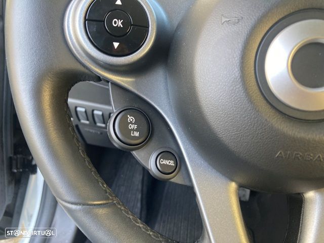 Smart ForTwo Coupé EQ passion - 18