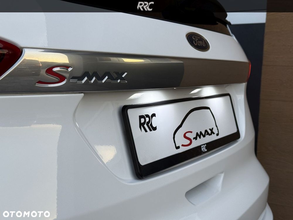 Ford S-Max 2.0 TDCi Titanium PowerShift - 36