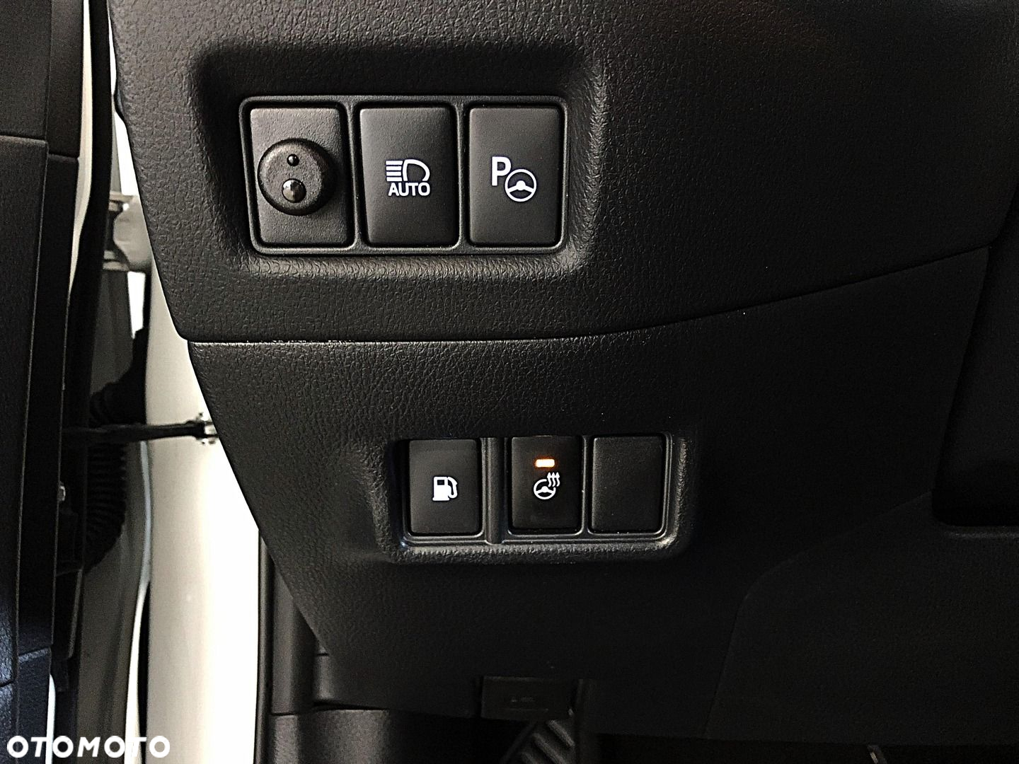 Toyota C-HR 1.8 Hybrid Selection - 10