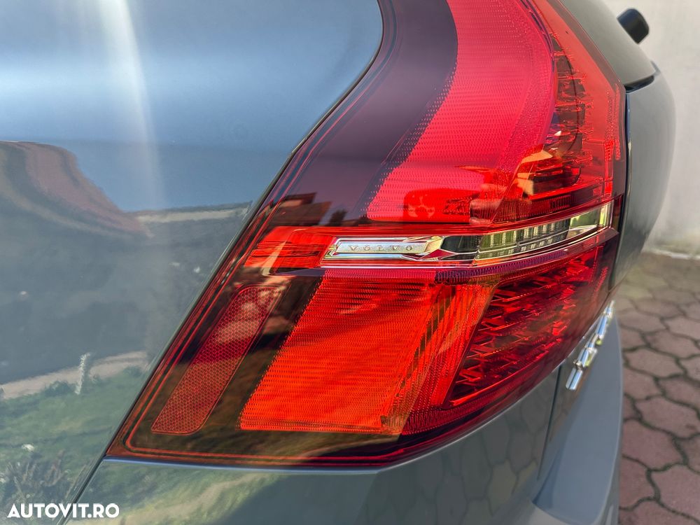 Volvo XC 60 B4 D AWD Geartronic Inscription - 7