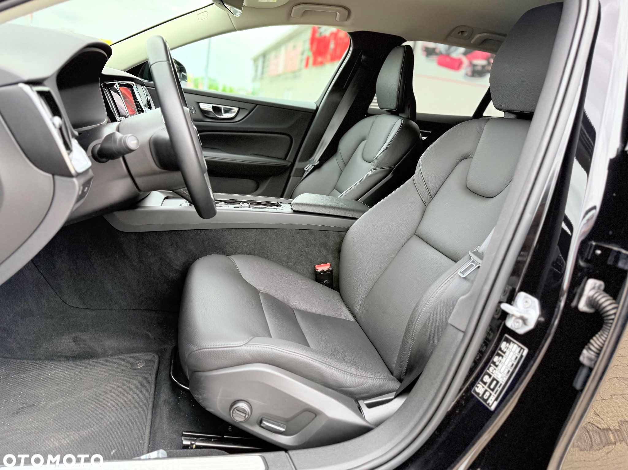 Volvo V60 T5 Geartronic Momentum - 5