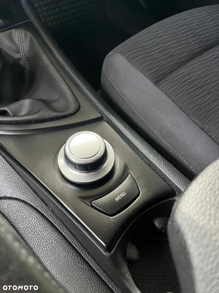 Peugeot 308 - 16