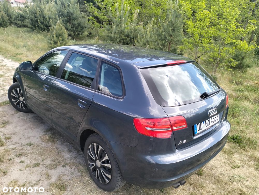 Audi A3 Sportback 2.0 TDI DPF Ambiente - 16