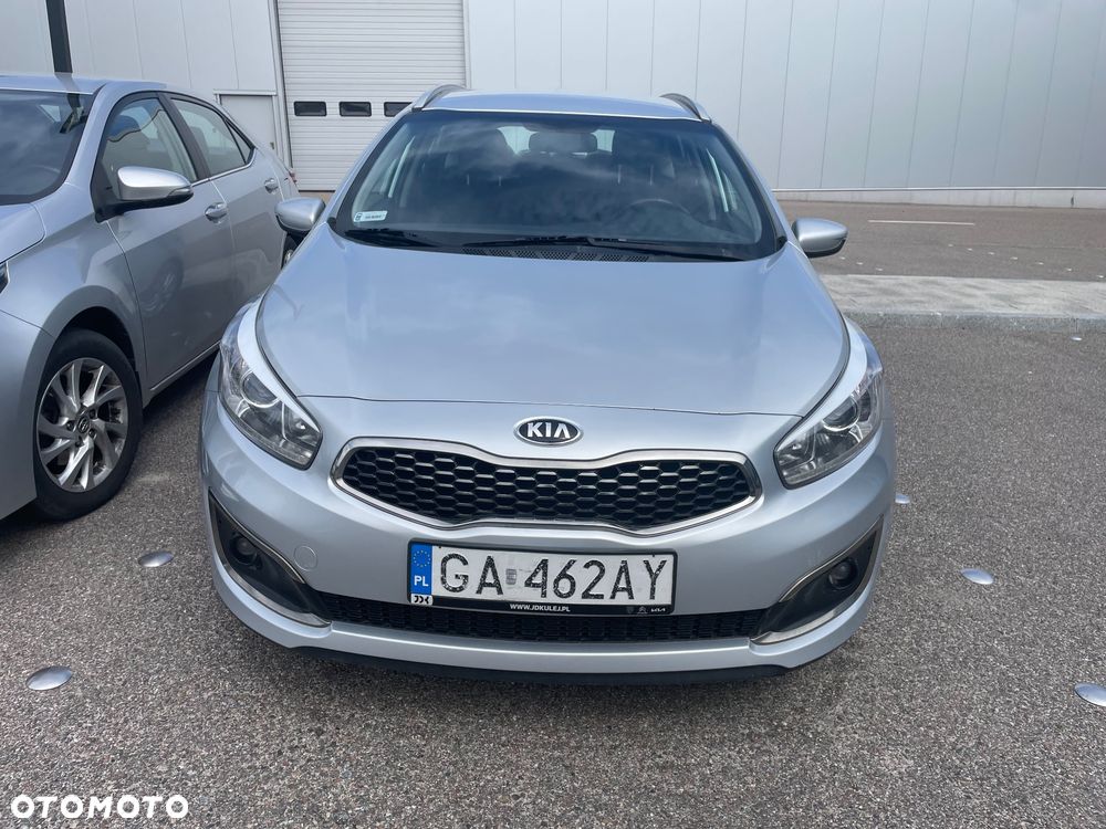 Kia Ceed 1.6 GDI Smart Plus - 3
